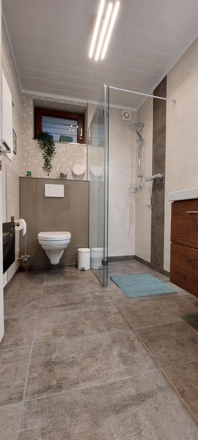 Kleine Auszeit Apartment Mendig Bagian luar foto
